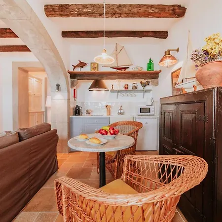 Casa Da Camara de Lobos