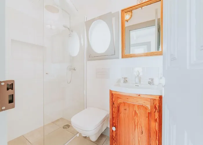 Casa Da * Câmara de Lobos